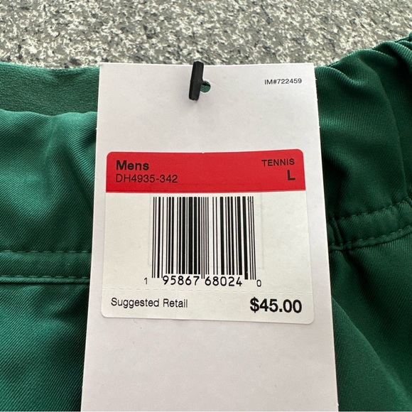 Nike Court Flex 9" Tennis Shorts Green DH4935-342 Men's Size M or L w/‎ Pockets - Picture 6 of 6